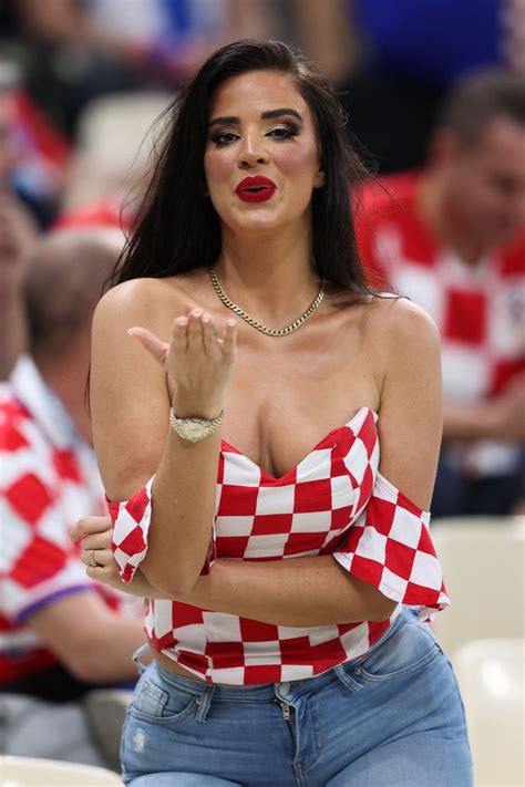 World Cup S Sexiest Fan Asks Fruity Question As She Flaunts Figure On Sunny Jetty Daily Star