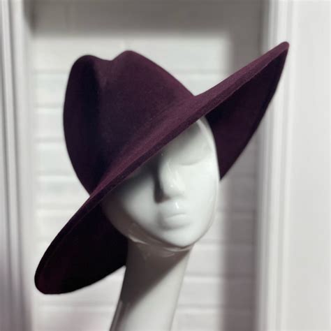 Женская широкополая шляпа из велюра «Дженифер» чёрная вишня в интернет ...