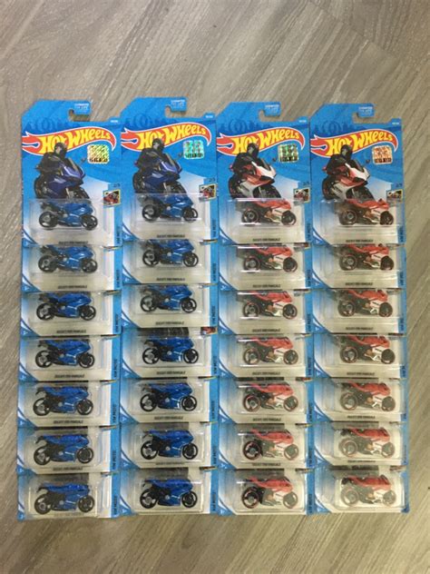 Hot Wheels Ducati 1199 Panigale Hobbies Toys Toys Games On Carousell