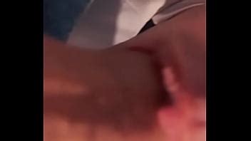 El Repartidor De Pizza Me Folla En La Puerta De Mi Departamento Le Doy Propina Extra XVIDEOS