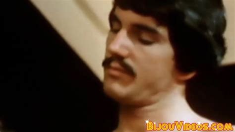 Vídeos porno Retro Males Vintage A Pelo gay gratuitos retromales xHamster