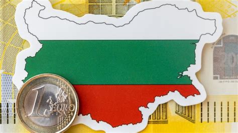 Bulgaria likely won’t join eurozone in January 2025 despite government
