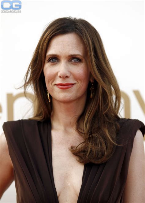 Kristen Wiig Nude Pictures Onlyfans Leaks Playboy Photos Sex Scene Uncensored