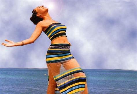 Karisma Kapoor Bollywood Hot