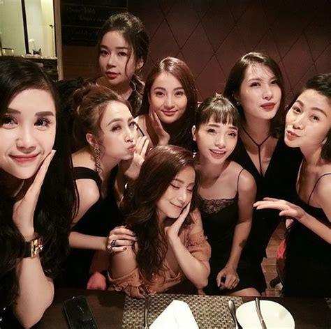 Nghi vấn cựu hot girl Ngọc Anh X đã chia tay chồng làm mẹ đơn thân ở