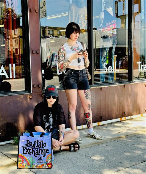 Anisa Jomha (@anisajomha) • Instagram photos and videos