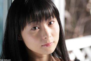 Shaved Teen From Japan Nahao NANAO Porn Pic