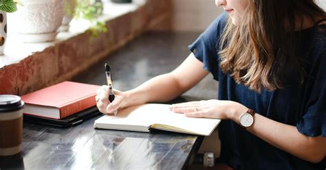 Writer Job Description