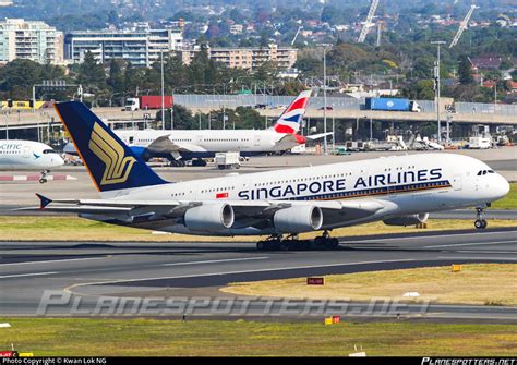 V Skt Singapore Airlines Airbus A Photo By Kwan Lok Ng Id