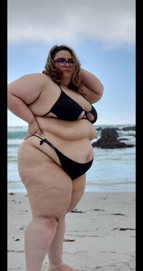 Come Love These Curves Nudes Ssbbw Nude Pics Org