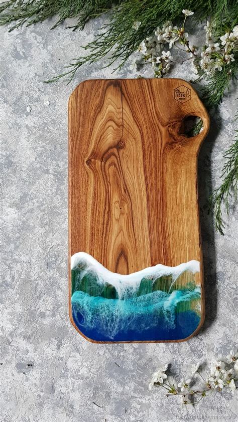 Доска из цельного дуба для разделки/подачи с эпоксидной смолой в ...