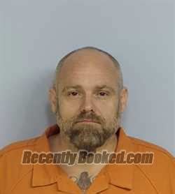 Recent Booking / Mugshot for DUSTIN RAY GARLAND in Walton County, Florida