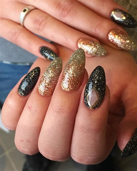 Black Diamond Glam And Cinnamon Glitter Gels From Light Elegance By