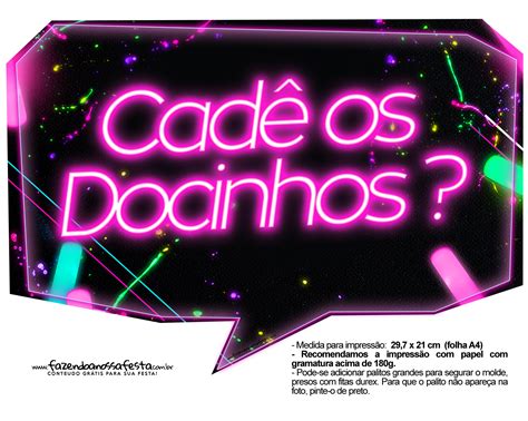 Plaquinhas Neon Para Meninas Fazendo A Nossa Festa