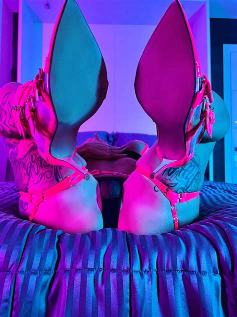 Your New Favorite Pov Nudes Highheelsnsfw Nude Pics Org