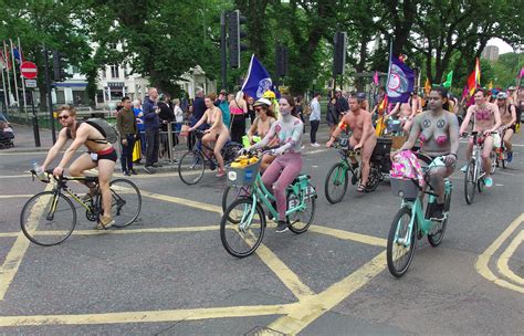 Brighton World Naked Bike Ride Grahambrown Flickr