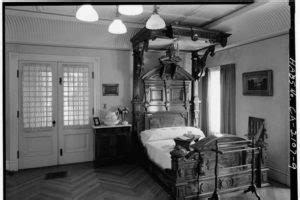 Sarah Winchester, The Heiress Who Built The Winchester Mystery House