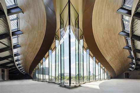 Thomas Heatherwick Transforms Victorian Warehouses Into A Dazzling