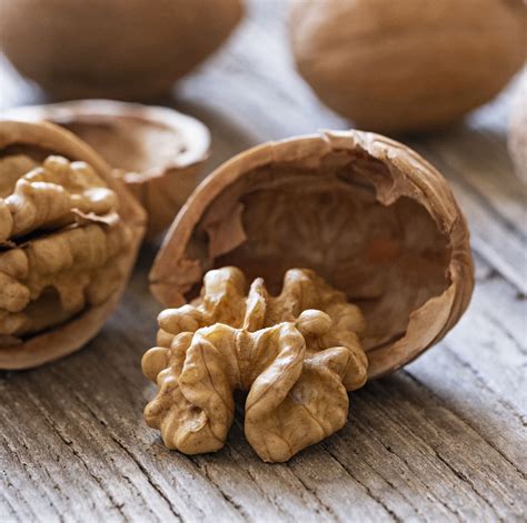 Unveiling the Wonderful Benefits of Walnut