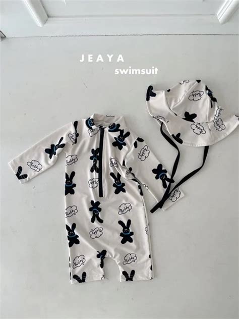 Nude Rash Guard Swimming Cap Set KKAMI