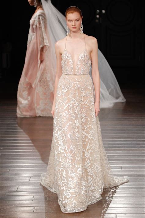 naeem khans bridal runway show heres  collection