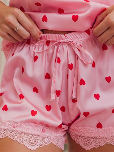 Short Doll Love Rosa e Vermelho Oui Lingerie Peças feitas à mão muito amor e carinho