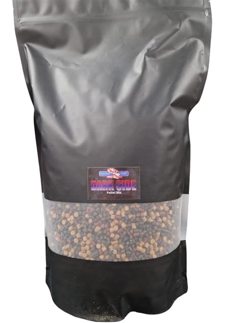 Dark-Side Pellet Mix - Catfish Bait Uk