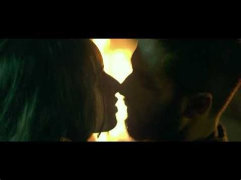 Shraddha Kapoor Hot Kissing Scene Part 1 YouTube