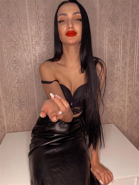 Hi Nudes Secretary Nude Pics Org