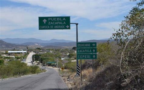 Detienen Camioneta Con Despensas En Cuayuca De Andrade El Sol De