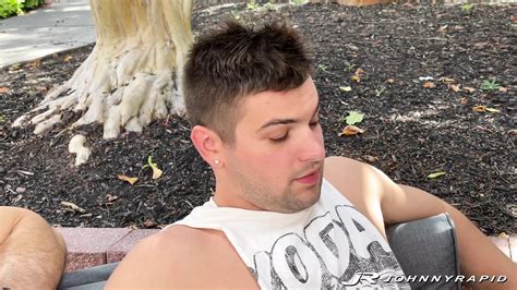 Porno gay de Johnny Rapid en Vídeos 2025 Escenas de sexo con la estrella porno xHamster
