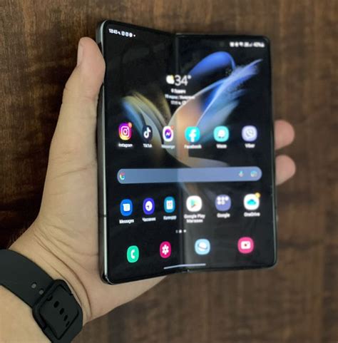 Тествахме новия сгъваем флагман на Samsung ᐉ Новини от Fakti.bg ...