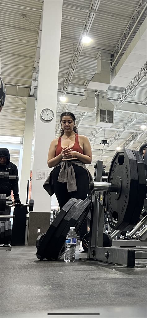 Big Tits Spewing Out At Gym Boobs Forum