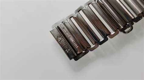 Bracelet vintage Gay Frères NOS emballé Neu und originalverpackt in Malleray für CHF 301