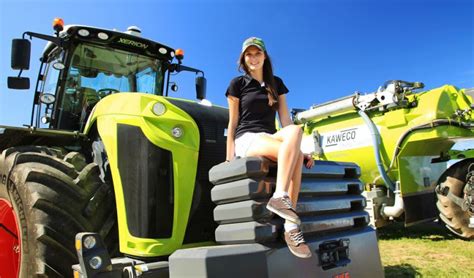Claas Xerion 5000 Specs And Data United Kingdom