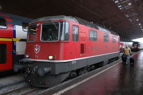 2306-0034-070212.jpg - Re 4/4" 11124 / Zürich HB 7.2.2012