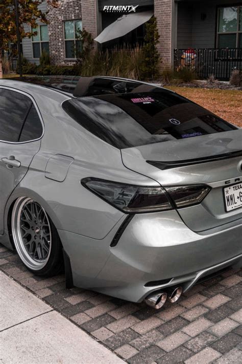2019 Toyota Camry Xse With 19x95 Esr Cs1 And Nankang 235x35 On Air