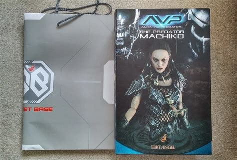 HOT TOYS 1 6 Scale Machiko Noguchi She Predator AVP Comics 299 00 PicClick UK