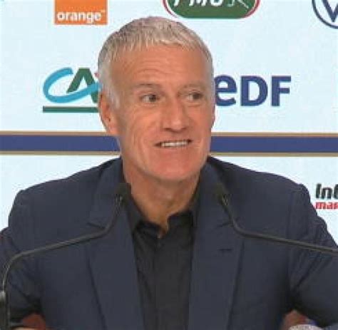 Fu Ball Wm Pussy Riot Tage Gef Ngnisstrafe F R Wm Flitzerin Video Welt