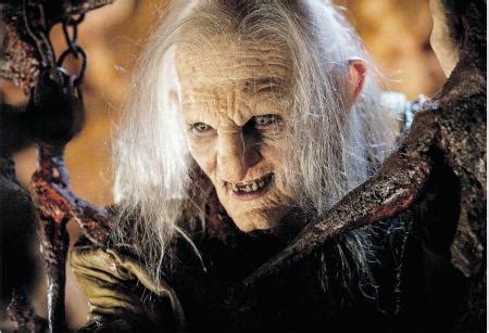 Hansel Gretel Witch Hunters Nude Pics Page 1