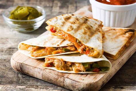 Quesadilla De Pollo At Paul Harlan Blog
