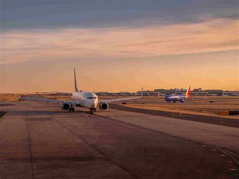 runway materials surpra bintang utama