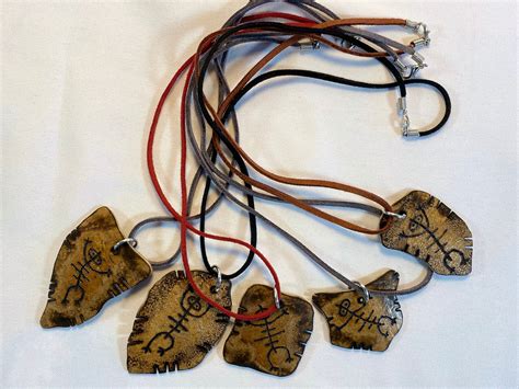 Collar Higuera Con Símbolos Taínos De Puerto Rico En Etsy