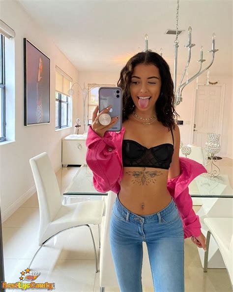 Malu Trevejo Photo #6081618 [1280x1599] @::: BestEyeCandy.com