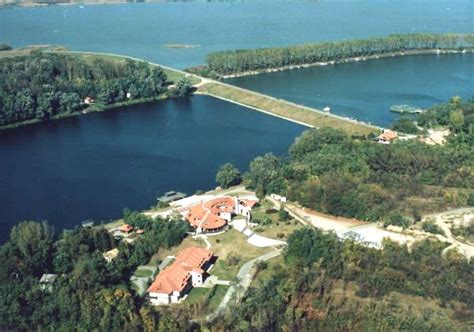 Srebrno Jezero