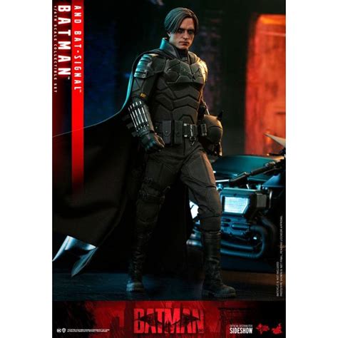 Batman And Bat Signal Scale Figure Hot Toys Nerdup Collectibles