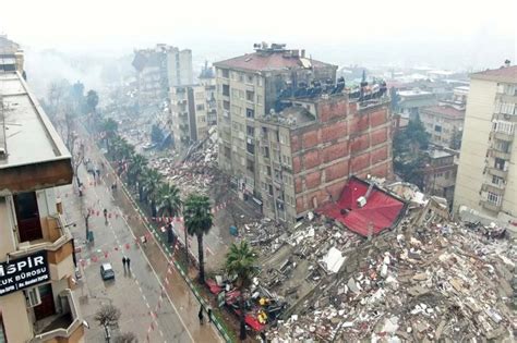 KBRI Ankara Laporkan 2 WNI Meninggal Dunia Korban Gempa Turki