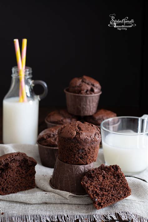 MUFFIN AL CIOCCOLATO FONDENTE Umidi E Veloci Ricetta Originale