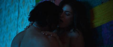 Nude Video Celebs Emree Franklin Nude Heist S01e01 02 2021