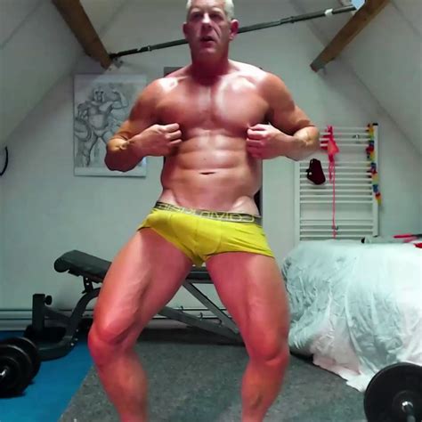 Hot Muscle Dads Page Lpsg